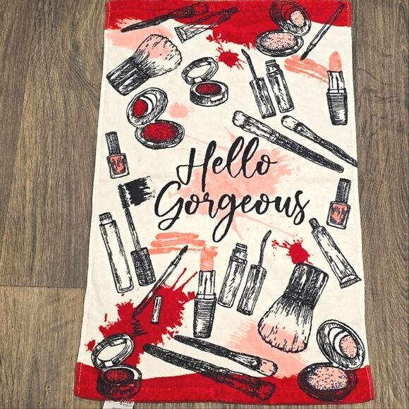 Kassafina,  "Hello Gorgeous", Oversized Hand Towel - Picture 3 of 4